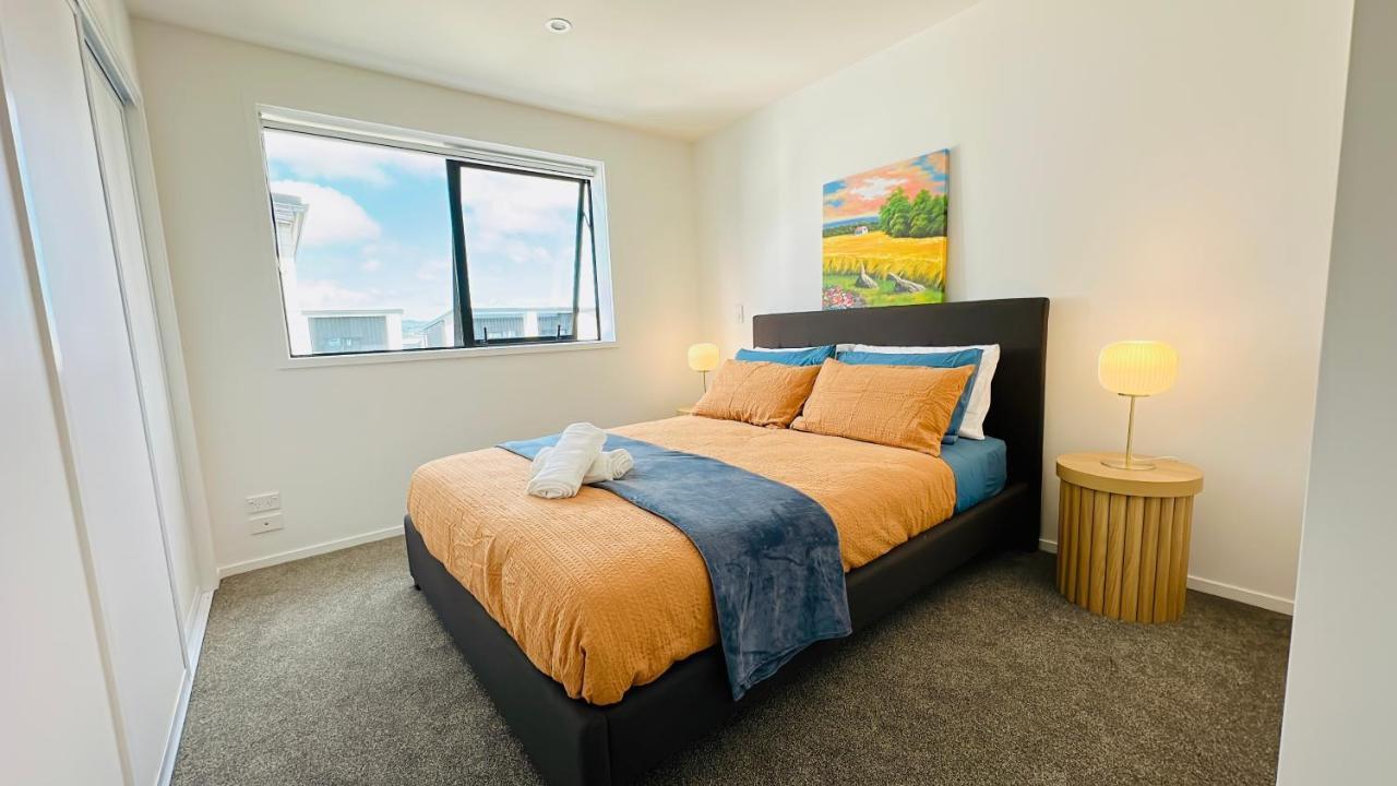 Walking Distance To Riverside Market & Hospital Christchurch Exterior photo